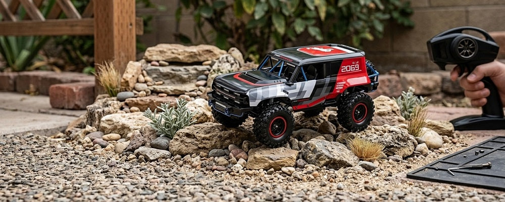 How to switch light modes on the MJX Hyper Go H18P RC Car?